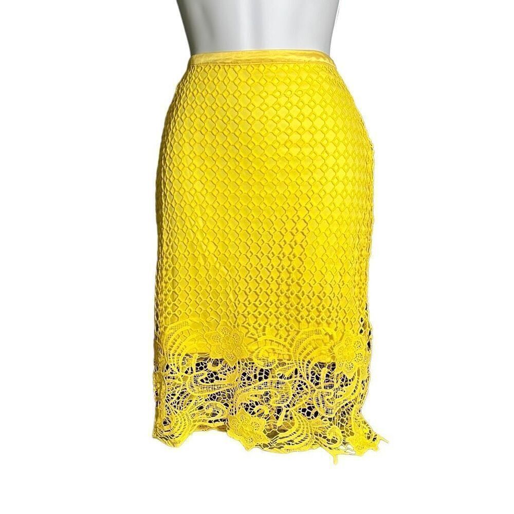 The Clothing Company Women's Geo Crochet Lined Yellow Midi Pencil Skirt Sz M NWT